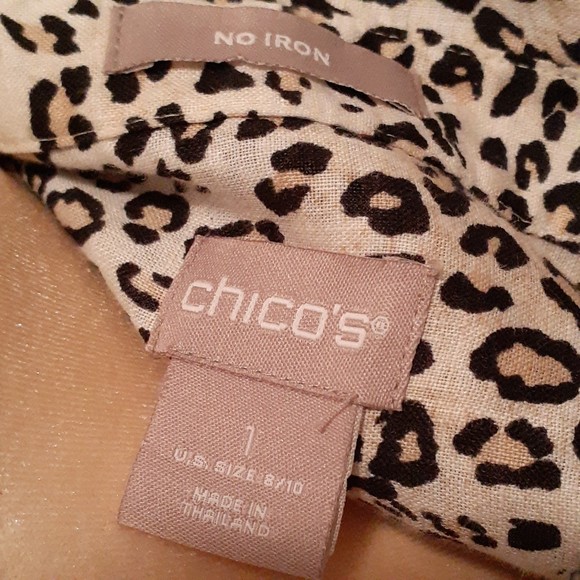 Chico's Cheetah Leopard Boho Print Button down Shirt Blouse - Size 1 - Picture 6 of 7